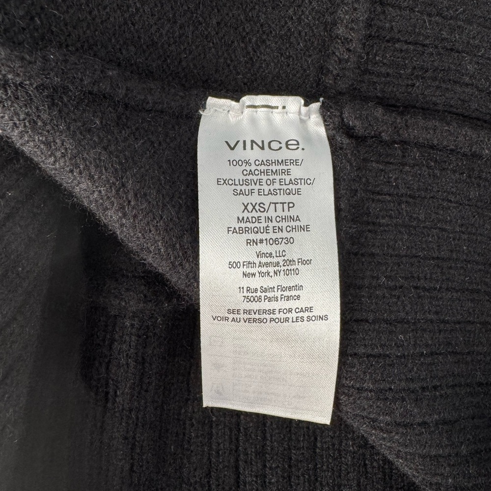 Vince 100% Cashmere V-Neck Sweater - Classic Black - Size XXS (Fits XS) - Picture 11 of 12